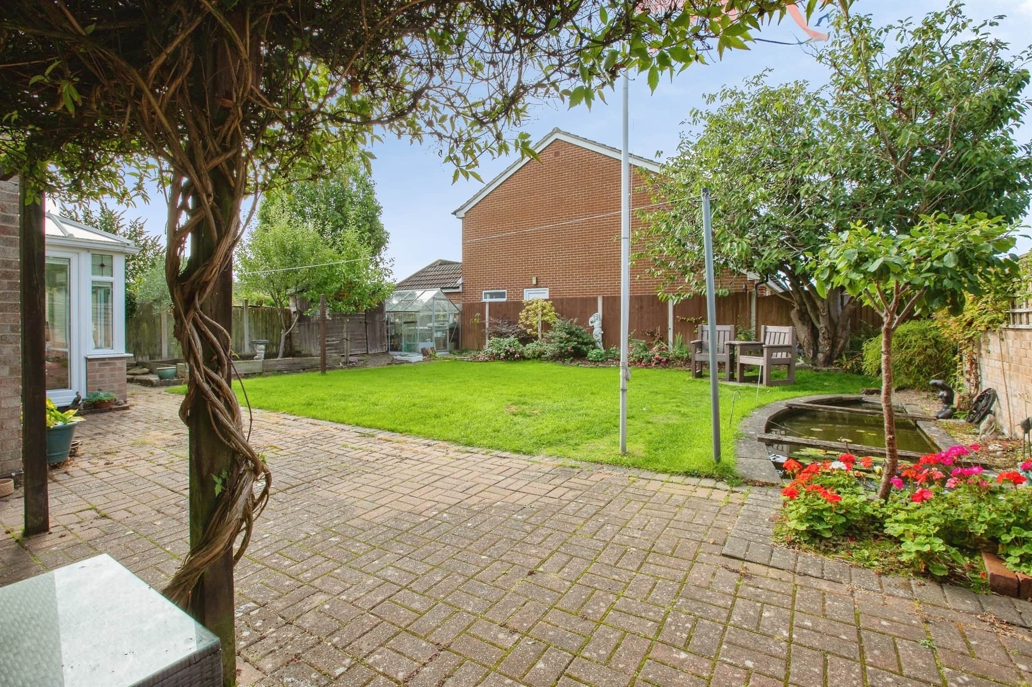 Property at Rowthorne Avenue, Swanwick, Alfreton
