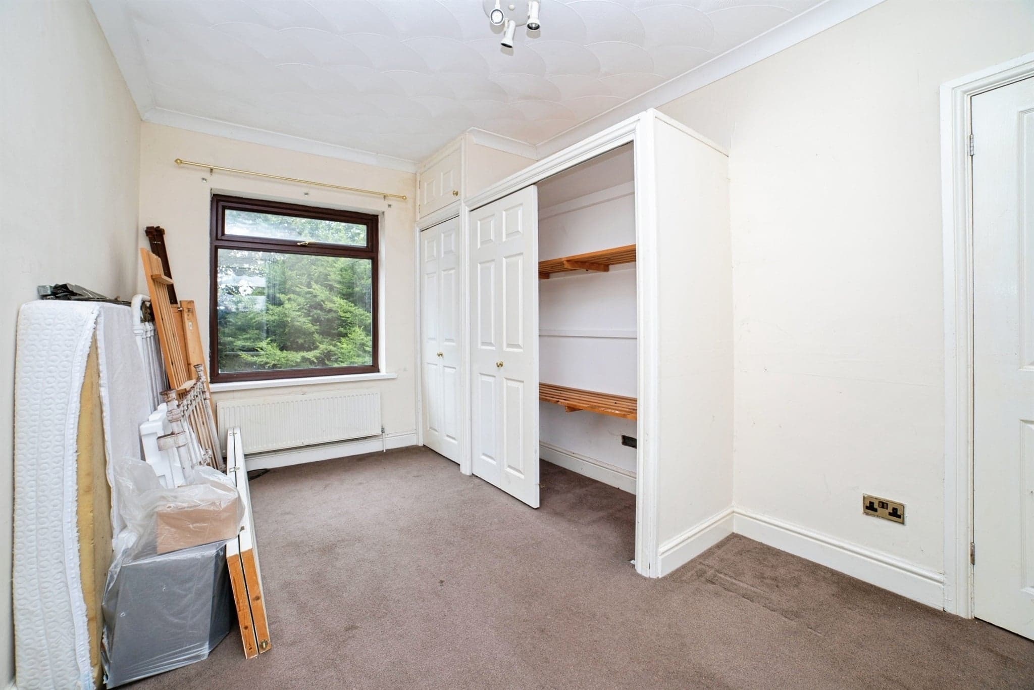 Property at Chesterfield Road, Oakerthorpe, Alfreton